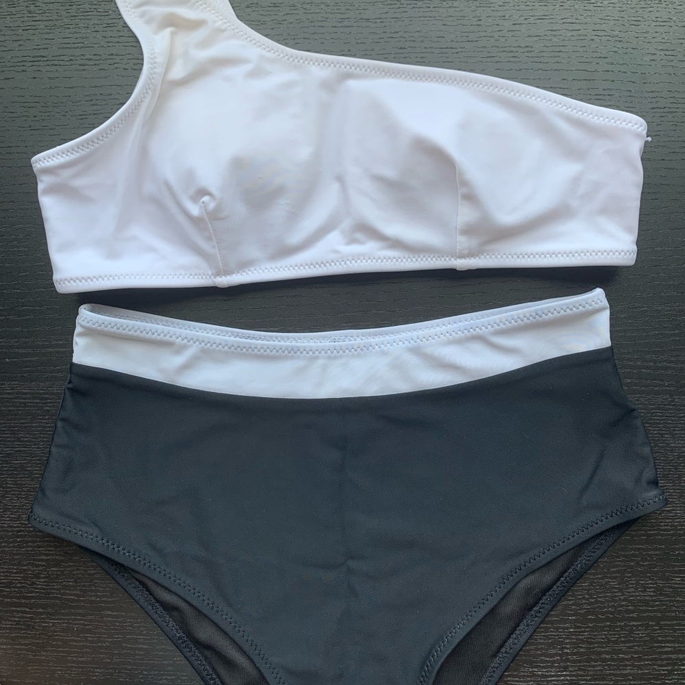 Cupshe Asymmetrical High Waist Bikini
